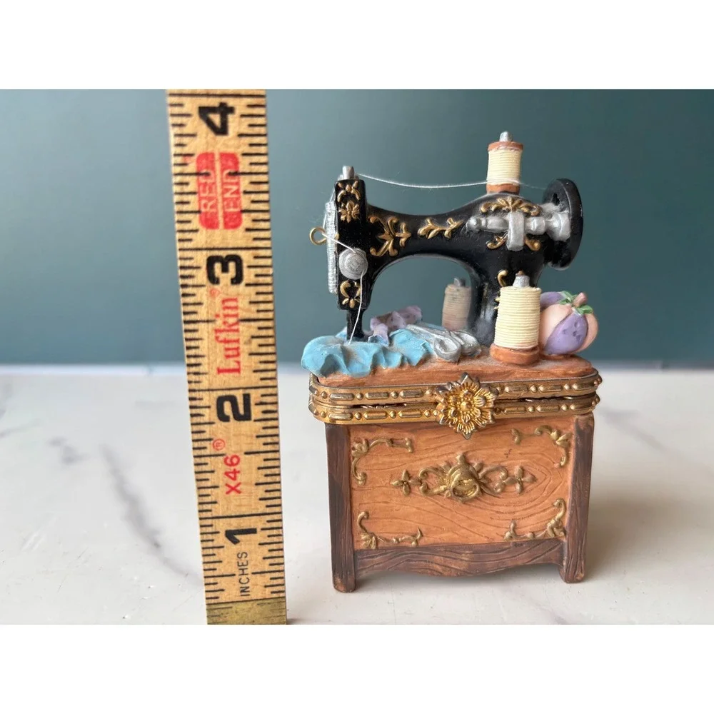 San Francisco Music Box Co Sewing Machine Trinket Box My Favorite Things 267487
